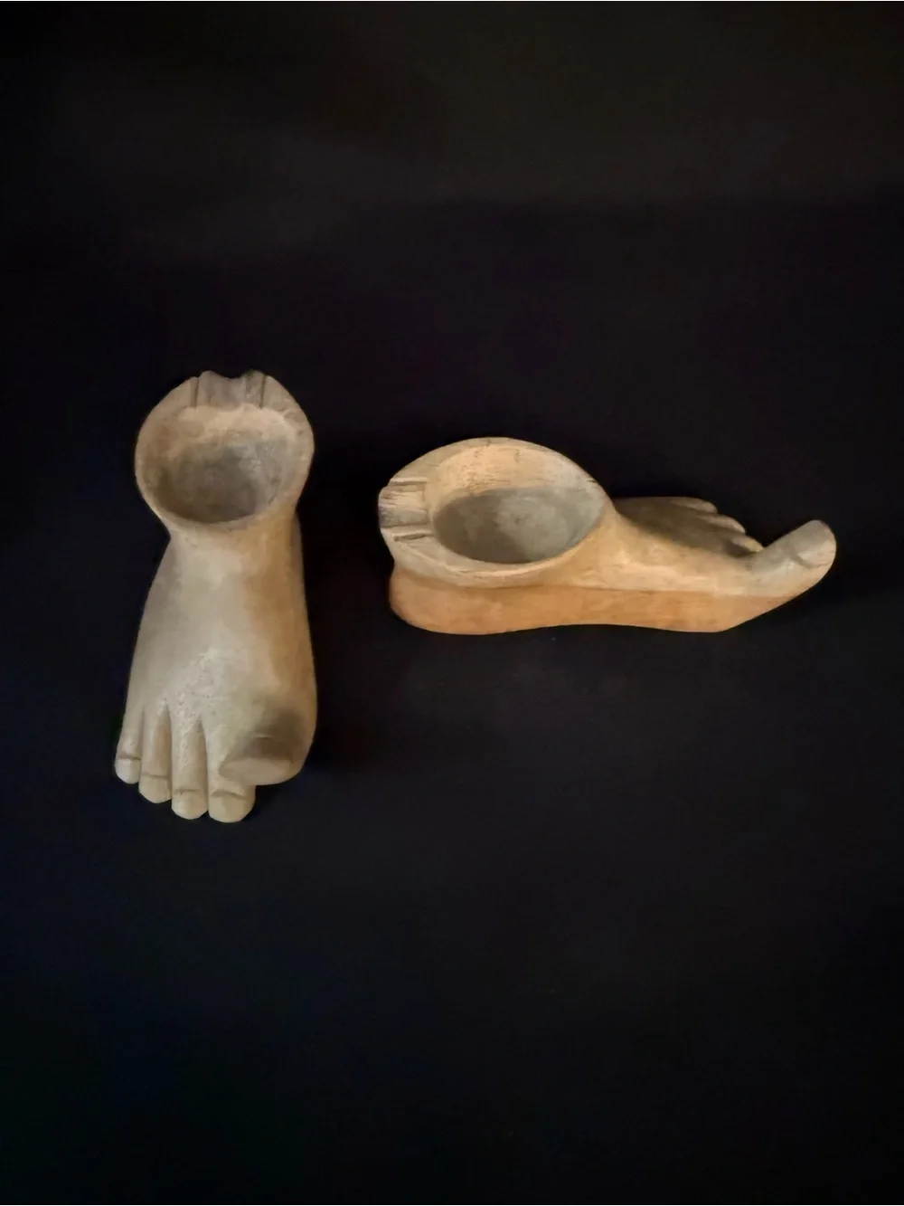 Quirky Wooden Foot Ashtray - Pair: (2) Feet